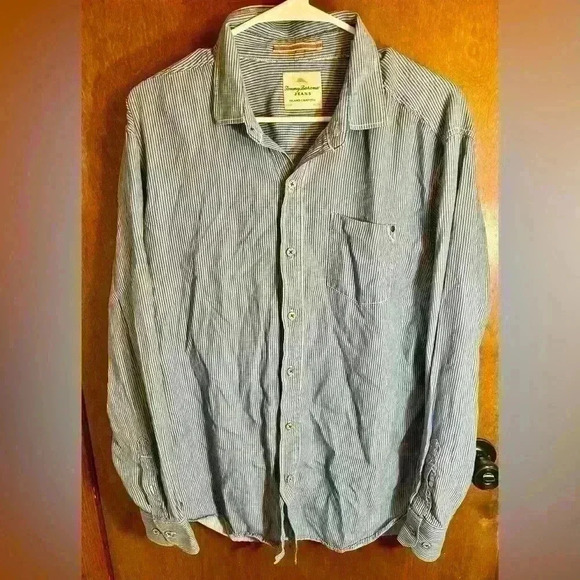 Tommy Bahama Men’s Button Down Long Sleeve Shirt - Picture 1 of 4